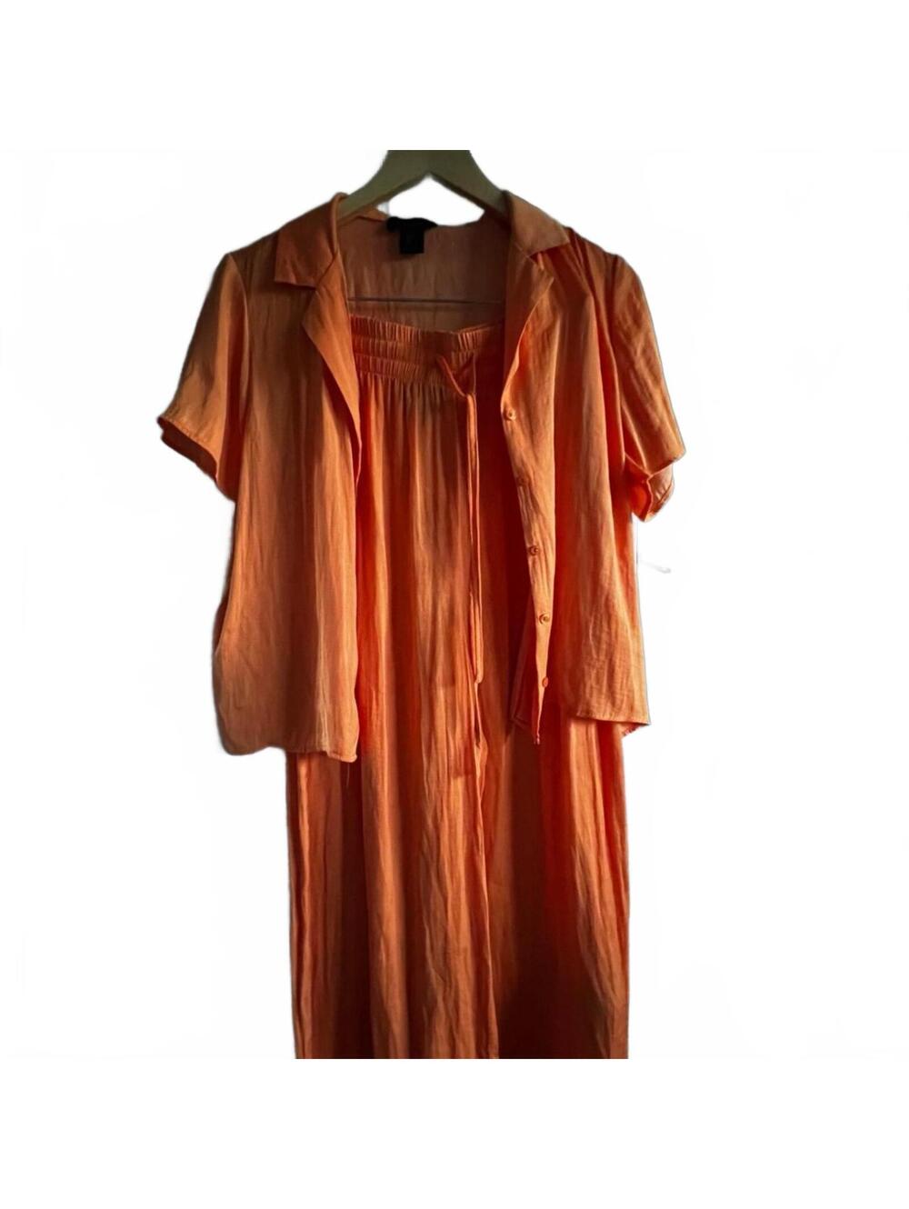 Flowy Light Satin Two-Piece Matching Set Size Small